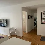 Typical French Appt For 4 Near Eiffel Tower